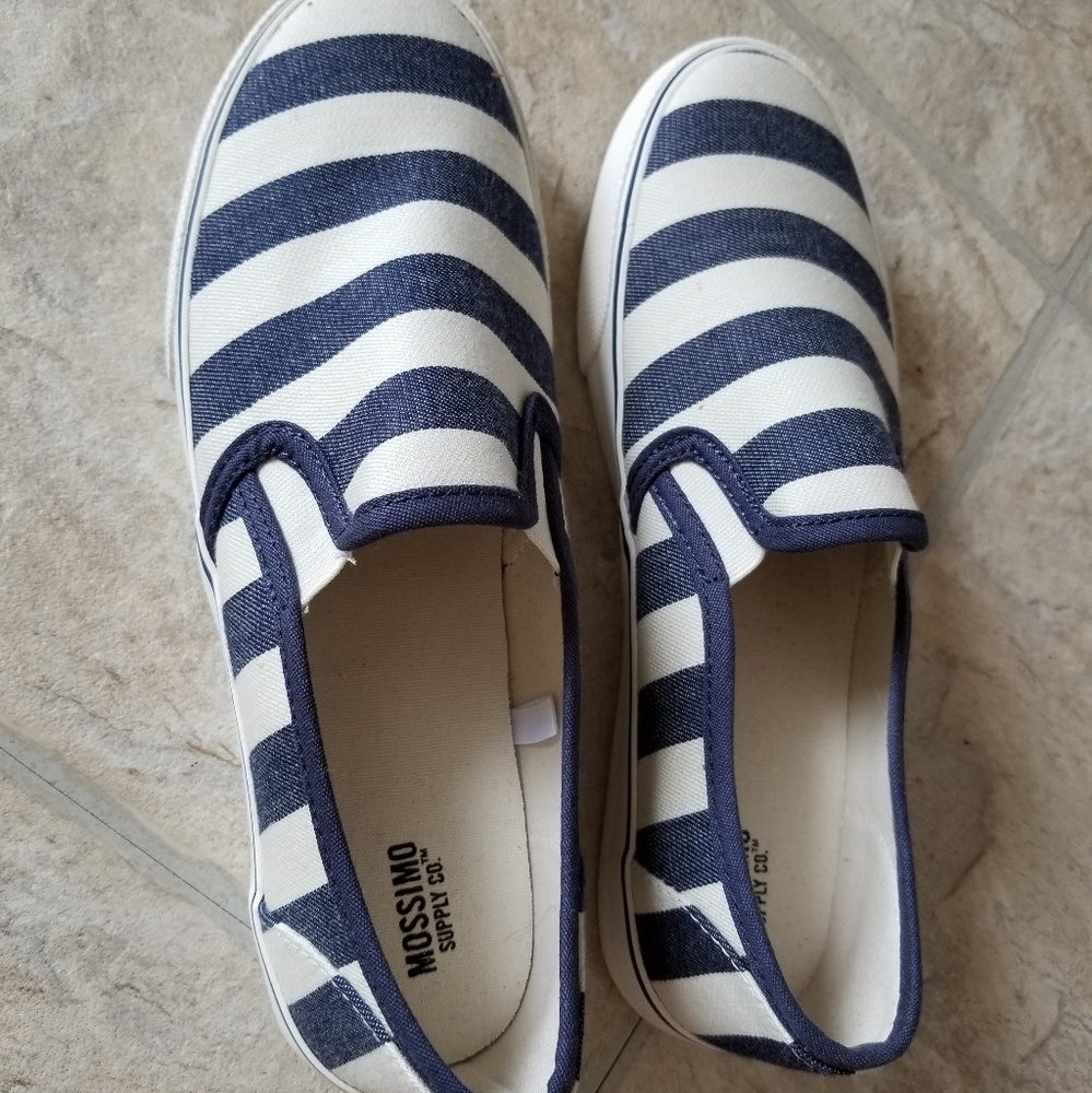 Mossimo stripped slip on sneakers